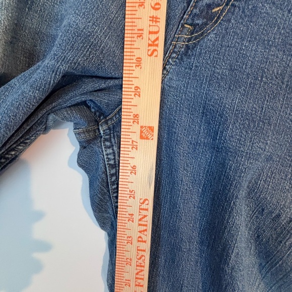 Levi Strauss Signature Bootcut Jeans Women’s 24W Short Blue Denim - Picture 6 of 11